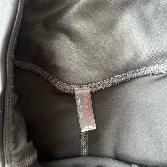 Metallic Grey Free People Movement Leggings Size S - Picture 3 of 4